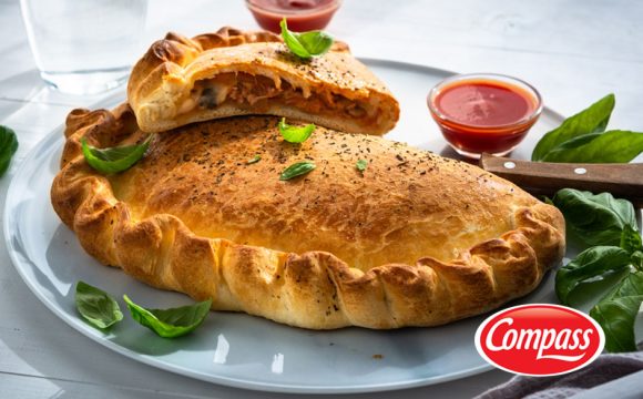 Calzone-pizza-with-beef